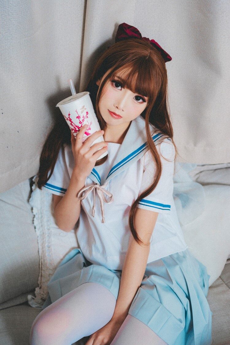 网荭Coser@面饼仙儿 – JK秀 [16P/316MB]