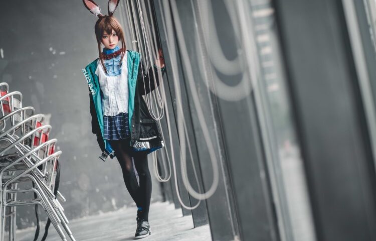 人气Coser动漫博主@绮太郎 明日方舟 阿米娅 [17P/105M]