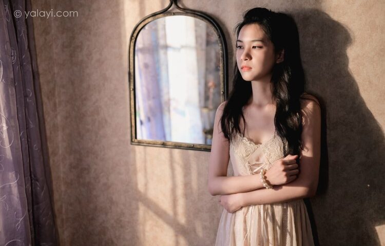 [YALAYI雅拉伊] 2020.08.12 NO.688 方岚《盼》[49+1P/515MB]