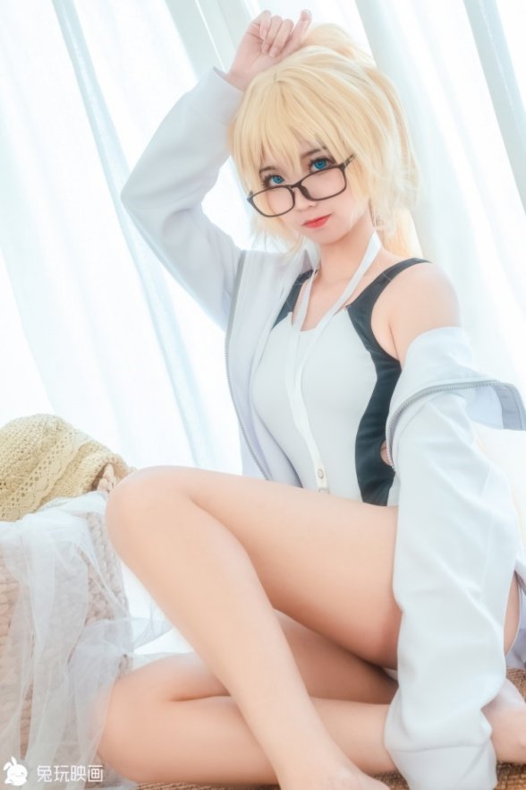 兔玩映画 夏日泳装 Vol.043  眼镜娘 [40P/504MB]