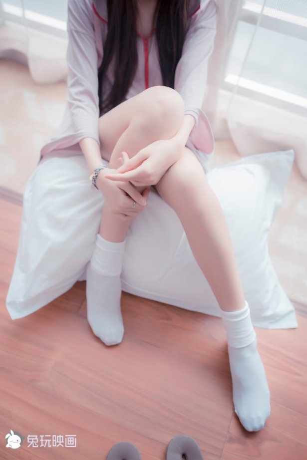 兔玩映画 C 096 在家尽情造作吧 [44P/85MB]