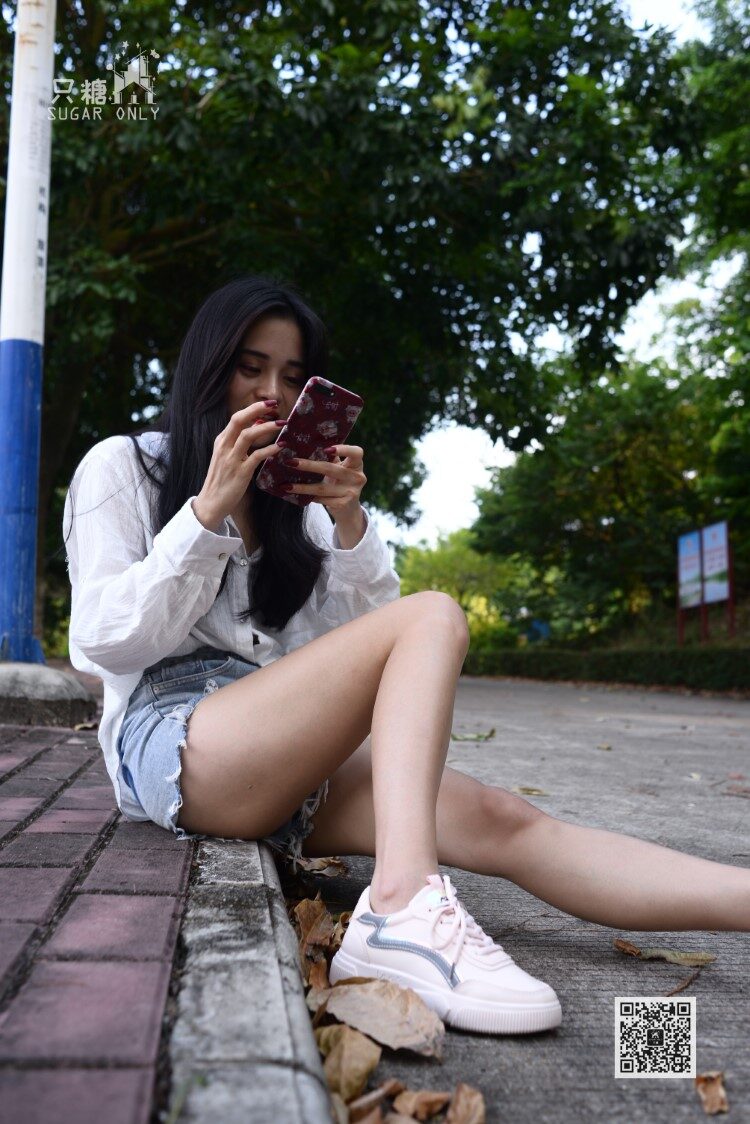 [只糖棉袜]NO.048 文文 秋意浓，盼春风 [247P/896MB]