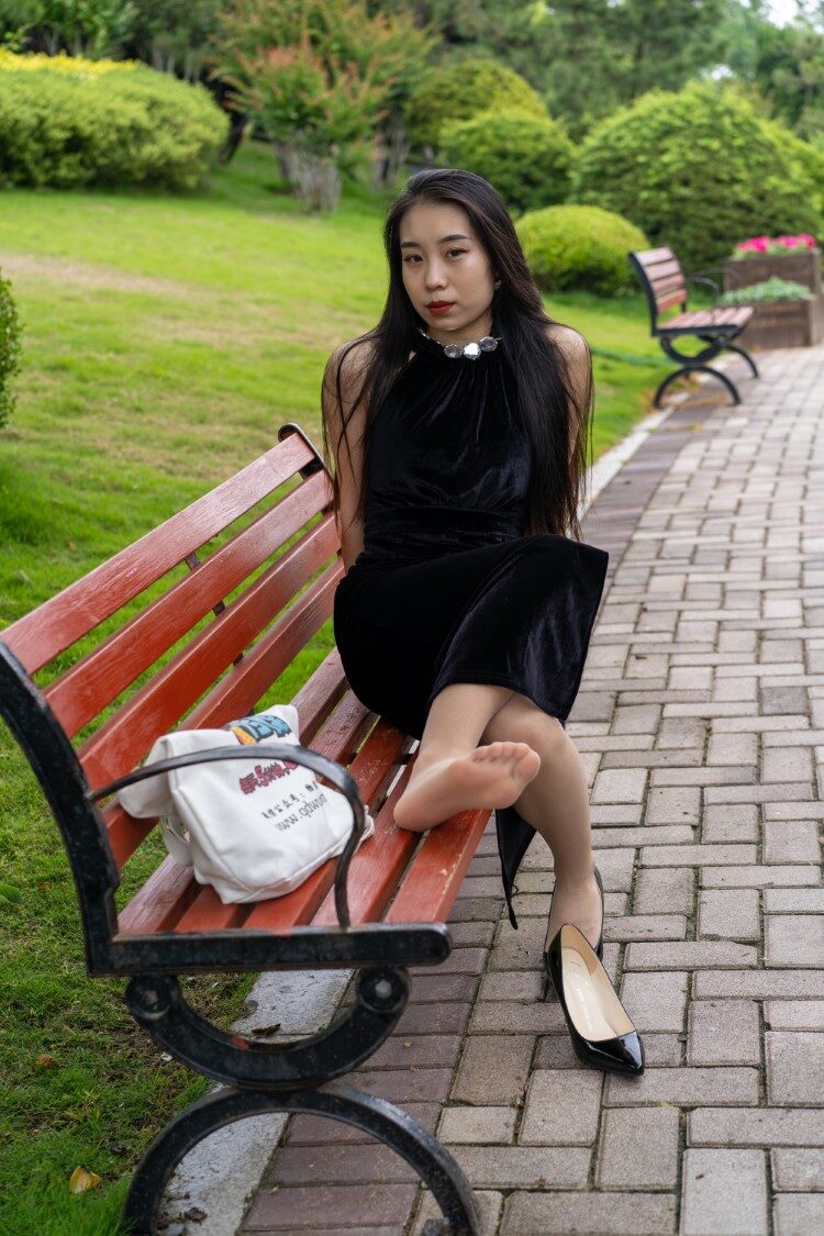 勿恋传媒 No.432 璐璐-如黛 [167P/1V/4.32GB]