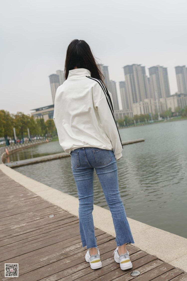 [SIEE丝意] No.464 恬恬~镜中她 [59P/166MB]