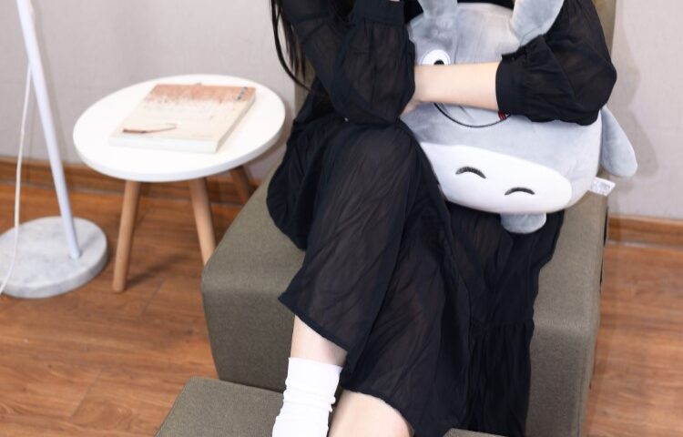 [只糖棉袜]NO.028 瑾瑾－那些和帆布鞋有关的事 [174P/449MB]