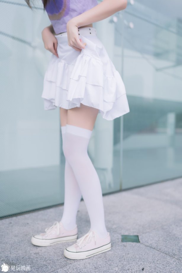 兔玩映画 C 153 白裙白丝 [39P/82MB]