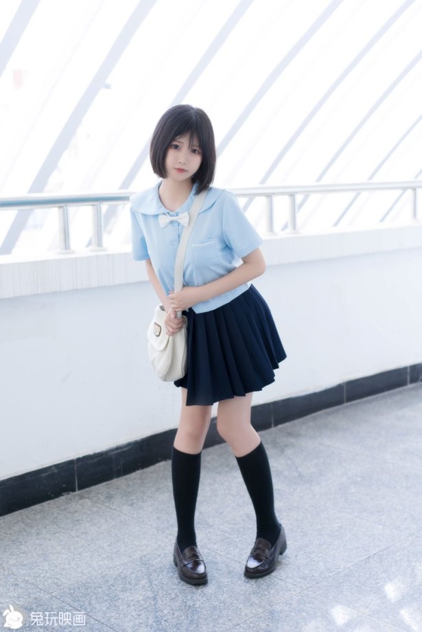 兔玩映画 C 165 绝对领域至服裙 [41P/331MB]