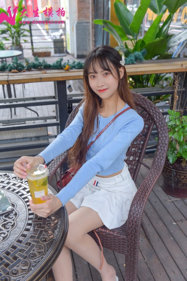 大生模拍 No.195 雨桐 青春女神 柠檬茶美眉 [30P/103MB]