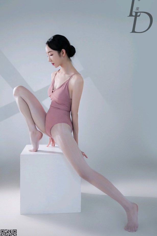 [零度摄影] VOL.074 舞蹈老师 青青[61P/63MB]