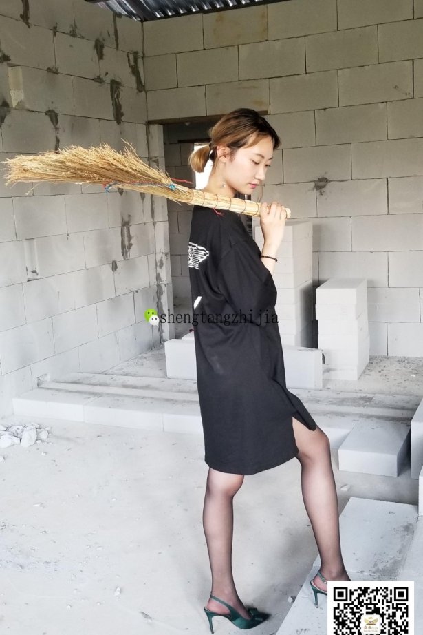 [盛唐CLUB] No.008 摄影基地的黑色Y惑 [83P/85MB]