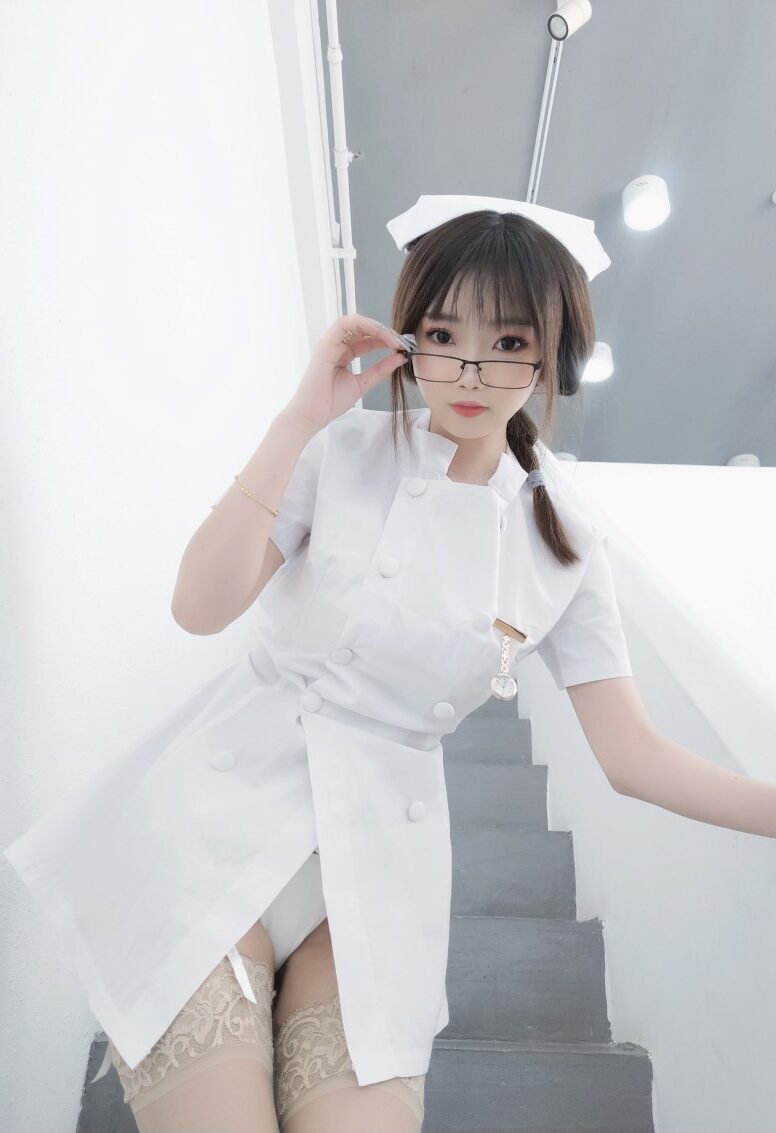 微博红人Coser@鬼畜瑶在不在w 笨蛋互士 [45P/58MB]