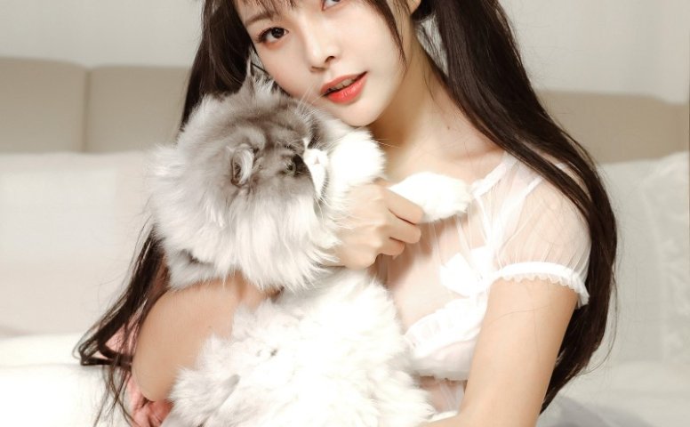 苏嫣嫣阿姨 @ 白色猫耳头饰 [10P/15MB]