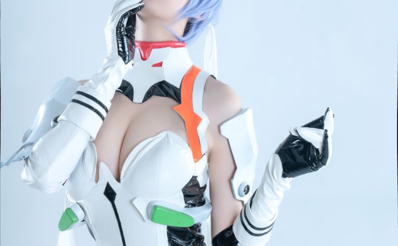 人气动漫Coser@爱老师_PhD 新世纪福音战士 绫波丽 [17P/70MB]