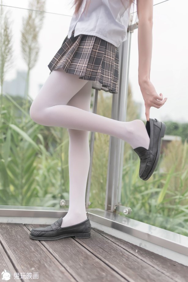 兔玩映画 C 212 芦苇丛里的白丝 [40P/104MB]