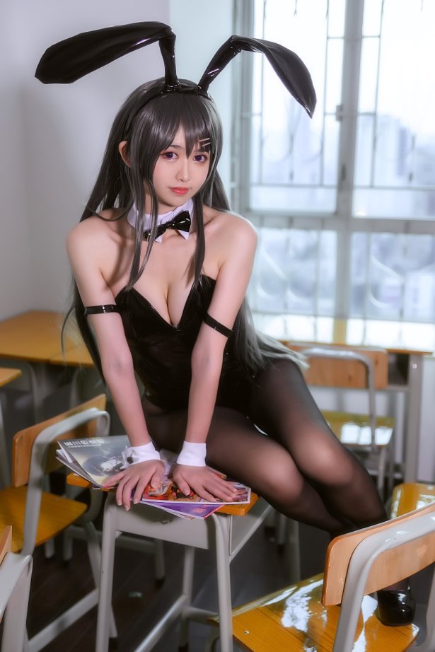 网荭Coser@鳗鱼霏儿 – 兔女郎之猪头學姐[10P/135MB]