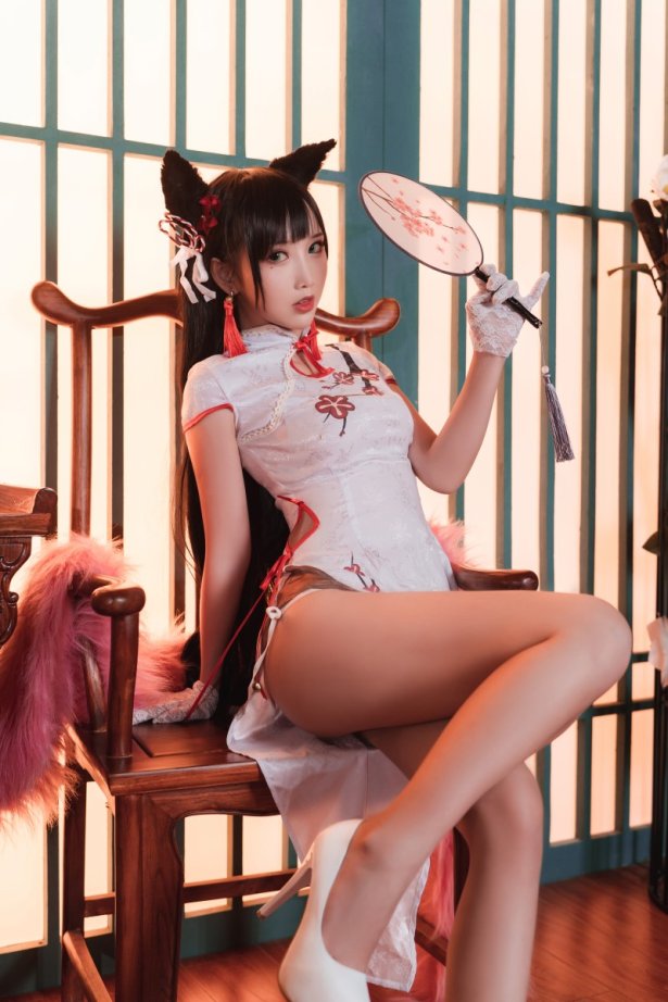 网荭Coser@面饼仙儿 – 旗袍爱宕 [25P/285MB]