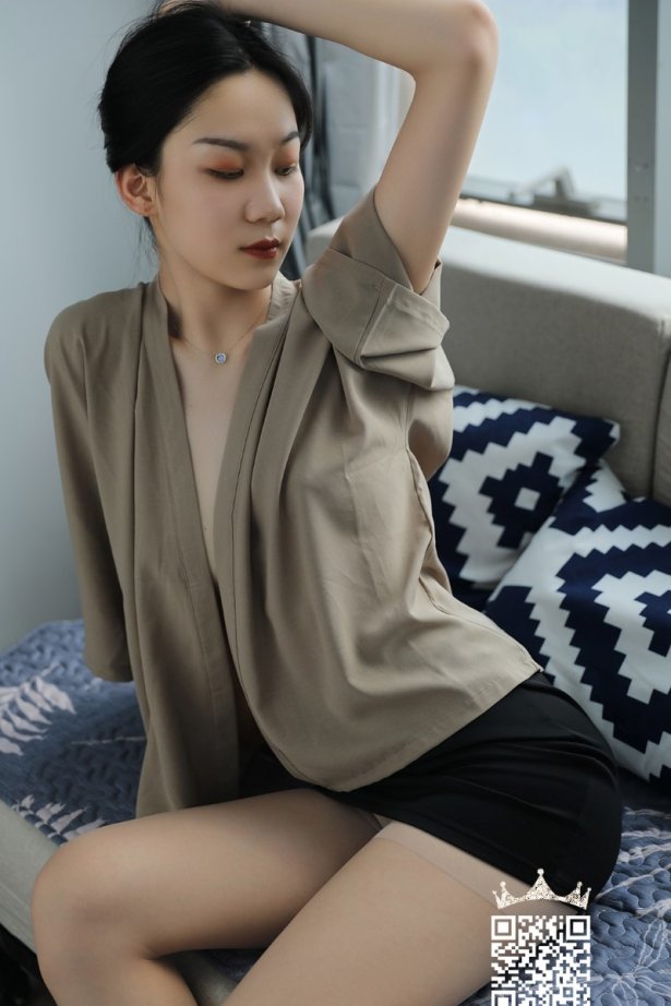 [零度摄影] NO.100 职业模特 雅安 [42P/37M]