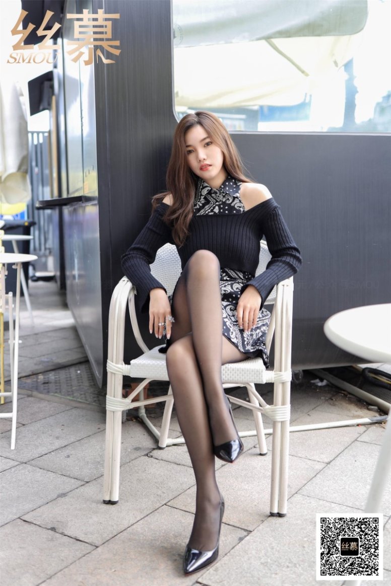 丝慕写真 SM403 天天一元 文欣《街拍黑丝美仁》[83P/257MB]