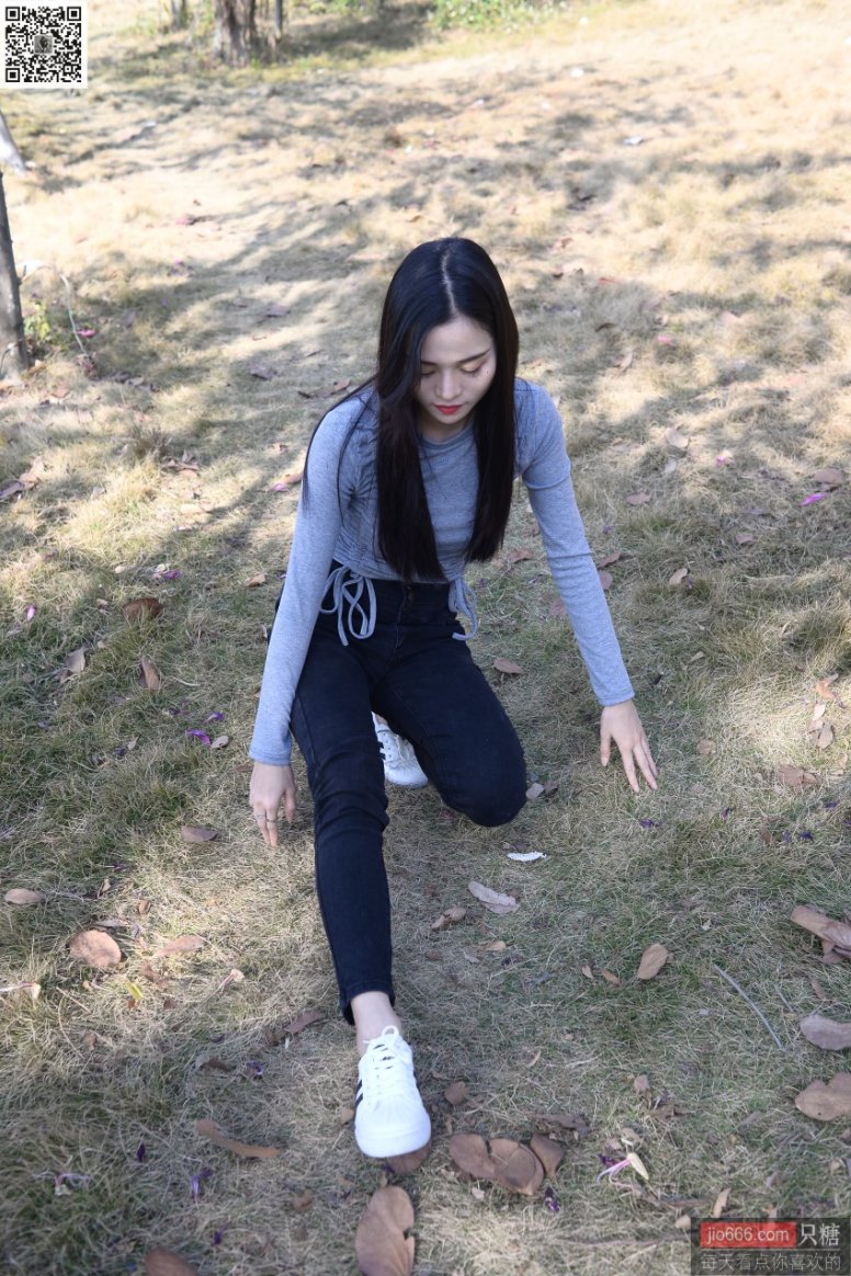 [只糖棉袜]NO.143 文文 深秋和冬天是个告别的好季节 [228P/945MB]