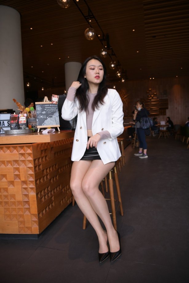 精选街拍 No.294 那个女人 5 [103P/71M]