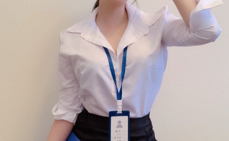 是依酱吖 – 黑丝至服[29P/57MB]