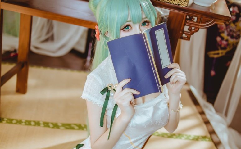 Coser衣衣 – 初音韶华 [36P/104MB]