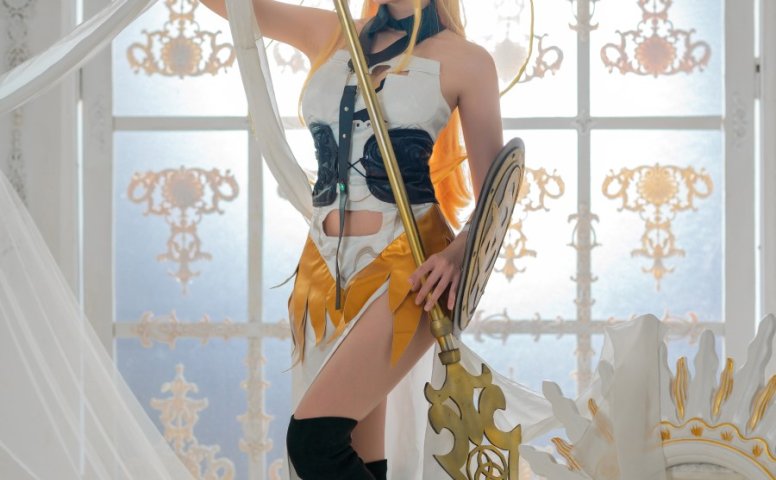 瓜希酱 – 瓦尔基里 [12P/50MB]