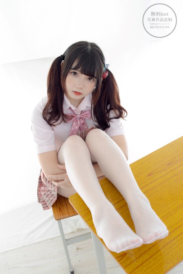 森萝财团写真 無料001 JK格子裙 [102P/1V/2.64GB]