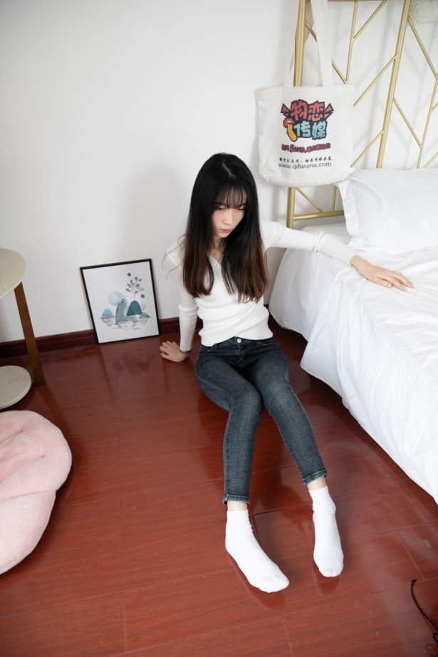 勿恋传媒 NO.713 猫耳-春里的诗[151P/1V/5.2GB]