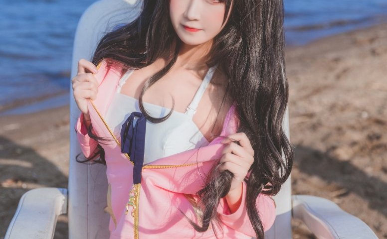 三度_69-泳装凛 [42P/466MB]