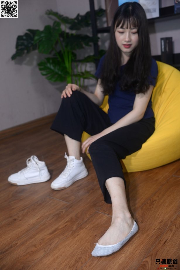 [只糖原创]NO.314 潘潘 愿你的世界阳光温柔 [143P/1V/709MB]