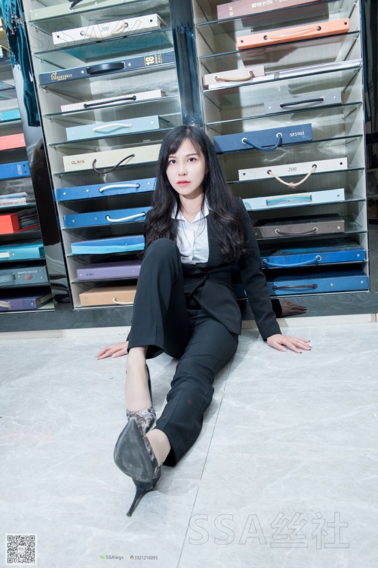 [SSA丝社]超清写真 NO.059 雪梨 卖窗帘的小解解 [119P/1.81GB]