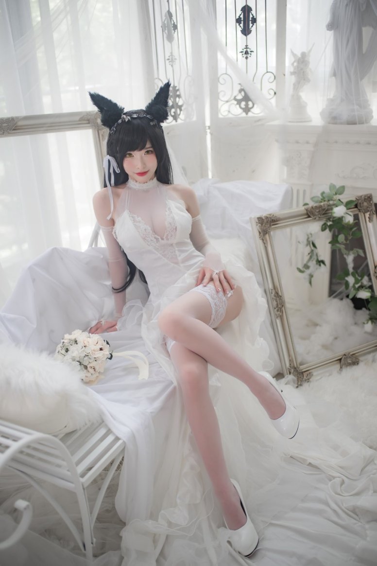 清水由乃 – 爱宕婚纱 [49P/1V/1.66GB]