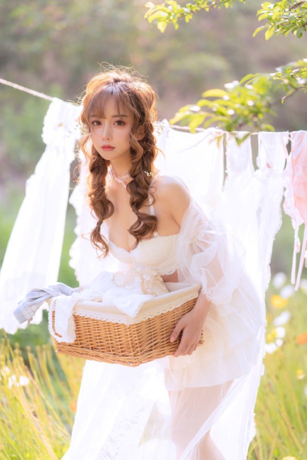 过期米线线喵 – 夏日限定 晒衣服 [41P/68MB]