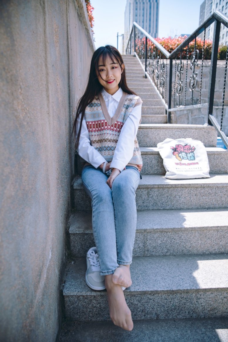 勿恋传媒 NO.754 喵喵-醉春烟[136P/1V/3.30GB]