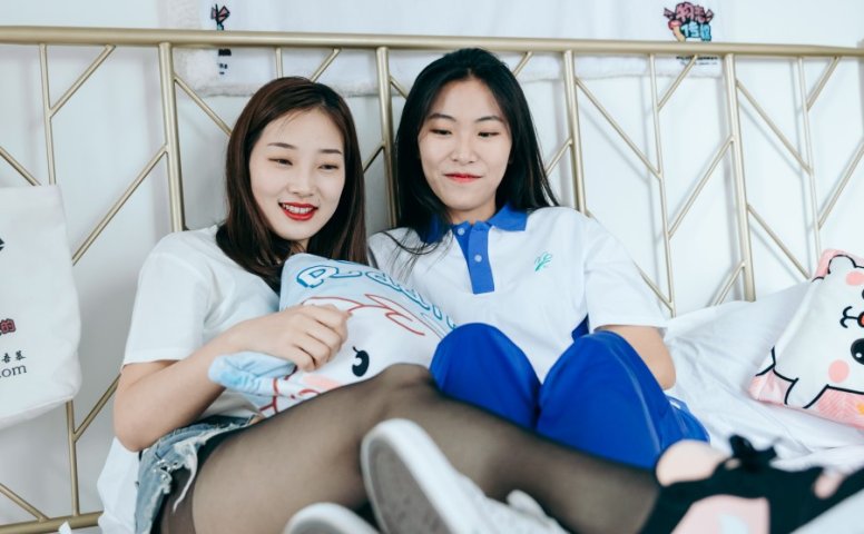 勿恋传媒 NO.767 温情&elise-蒲公英的约定[144P/1V/3.55GB]