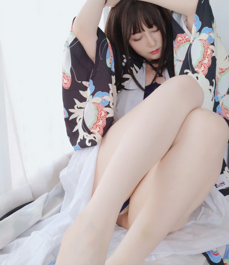 Coser小解解 白银81 – 和服下的秘密 [64P/2V/248MB]