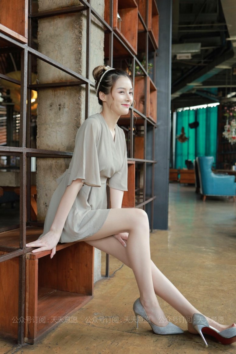 [IESS异思趣向] 2021.06.14 丝享家 832：九妹《可甜可盐大长腿》[85P/144MB]