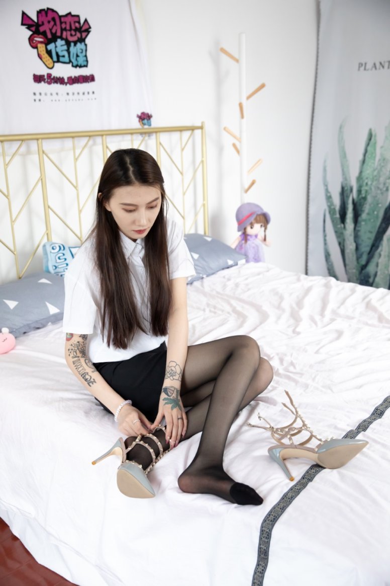 勿恋传媒 NO.820 兔兔-回忆如光[146P/1V/3.73GB]