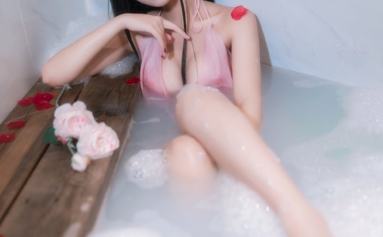 三度_69 – 粉色 花雾 [20P/290MB]