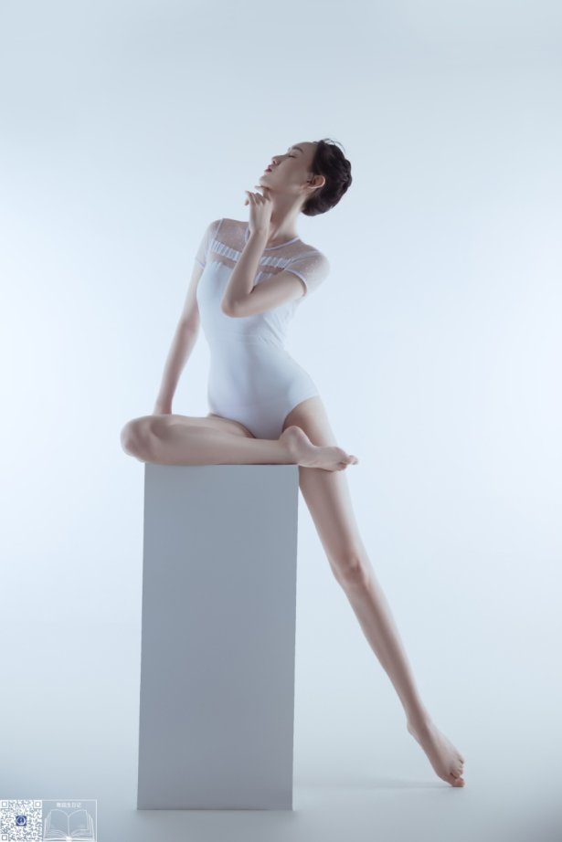 [GALLI嘉丽]舞蹈生日记 014 – POPPY [36P/208MB]