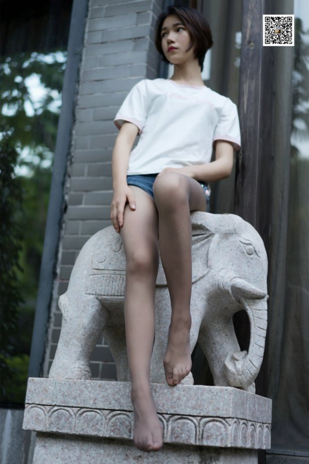 [MussGirl慕丝女郎] XUE妹系列03 忧郁的阳光沐浴在我的脸上 [99P/177MB]