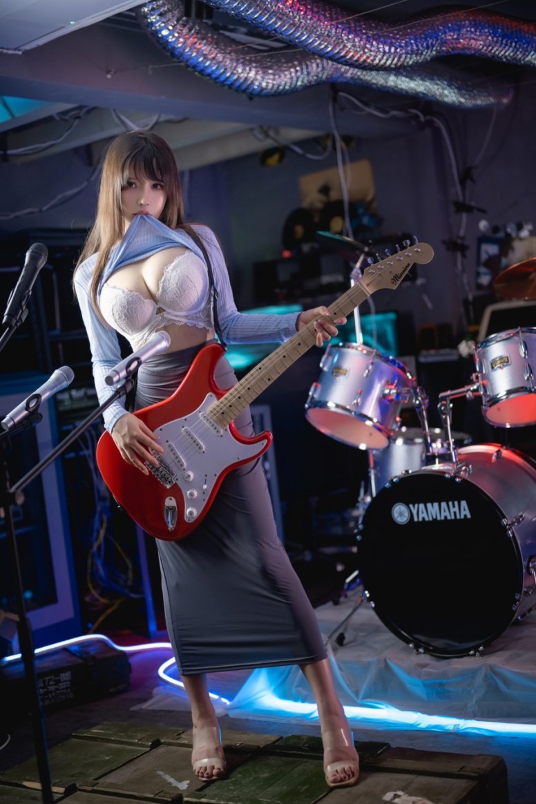 抱走莫子aa – 吉他美眉 [50P/1V/1.09GB]