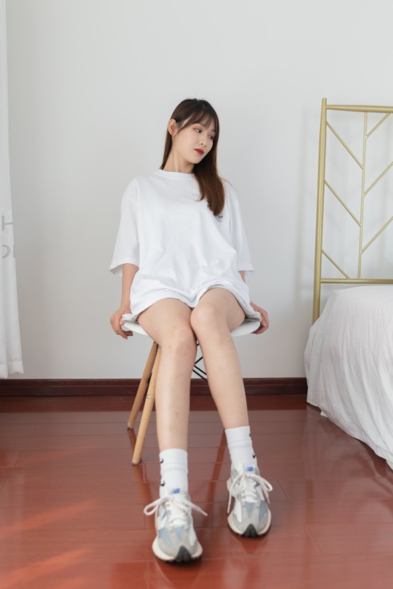 勿恋传媒 NO.850 琪琪-月光倾城[142P/1V/2.45GB]