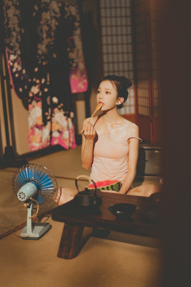 桜桃喵 – 炙夏02 [39P/1.11GB]