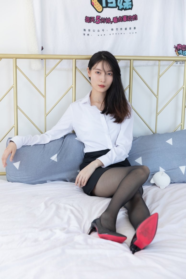 勿恋传媒 NO.898 猫耳-风的契约[143P/1V/3.60GB]