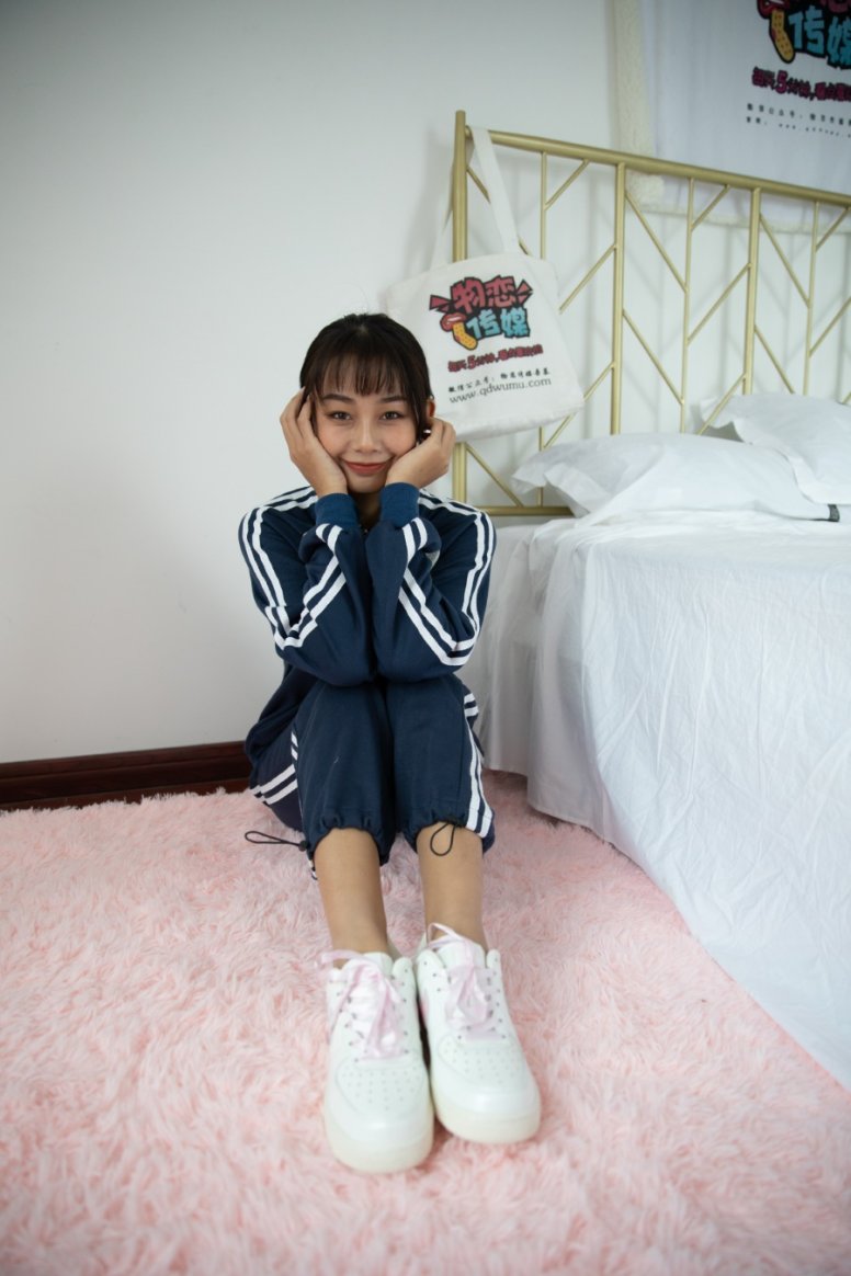 勿恋传媒 NO.906 岚岚-明月与倒影[147P/1V/3.97GB]