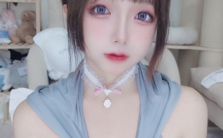 Cosplay日奈娇 – 兔兔卫衣 [65P1V-245MB]