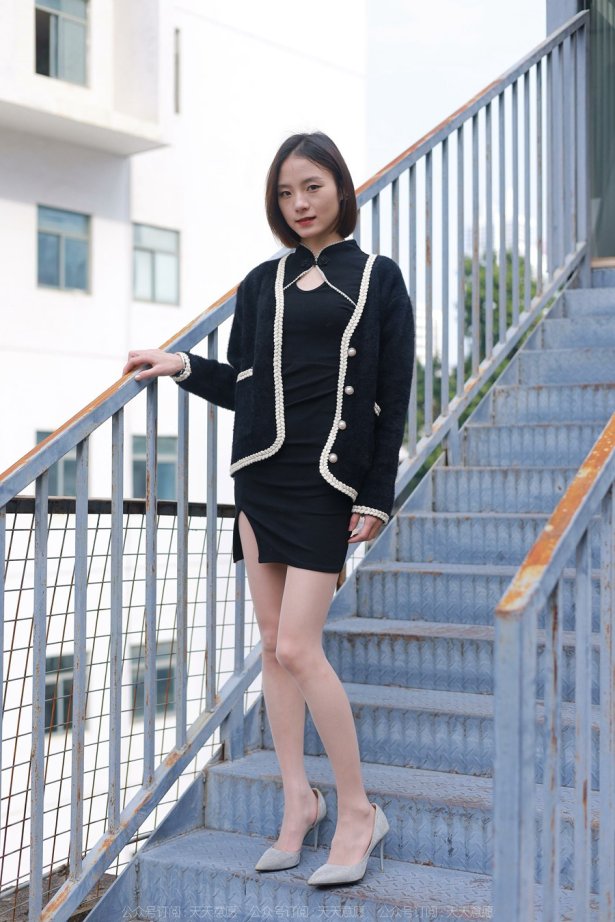 [IESS异思趣向] 耽丝 211120 小六的黑色旗袍 [96P/117MB]