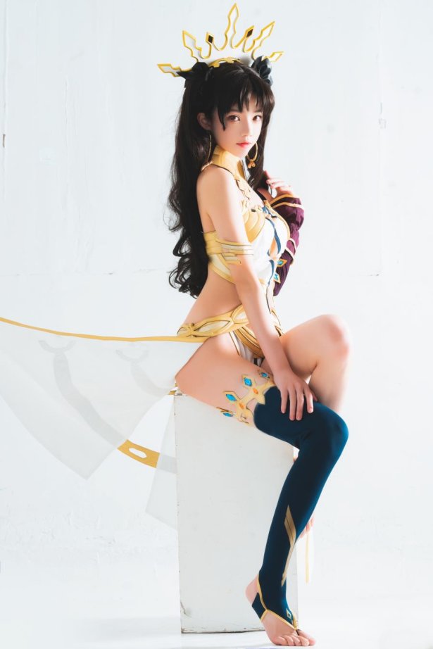 桜桃喵 – 弓凛 [44P/620MB]